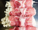 簡単！☆えのきの豚肉巻き！甘辛ソース☆作り方1写真