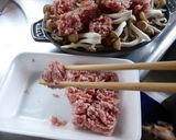 ストウブで豚ミンチともやしの蒸し煮作り方1写真
