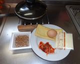最速の納豆キムチーズ卵揚焼き作り方1写真