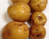 簡単！ミニじゃがウィンナー♪カレー粉炒め作り方1写真