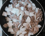 超簡単子供が喜ぶ豚バラ肉と大根の中華炒め作り方6写真