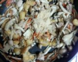 鶏肉ときのこの炊きこみご飯…しっかり味作り方5写真