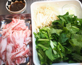 ＊簡単！豚肉と小松菜とえのきの中華炒め＊作り方1写真
