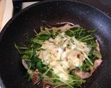 時短✿シャキシャキ豆苗＆豚しゃぶ重ね蒸焼作り方3写真