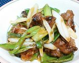 超簡単子供が喜ぶ牛肉とピーマンとネギ炒め作り方12写真