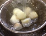 里いもと鶏肉の炒め煮作り方4写真