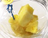 お弁当に簡単♪パイナップルのベーコン巻き作り方1写真