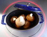 ストウブでジャガバタ蒸し作り方1写真