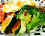 半熟卵とたっぷり温野菜＊アンチョビソース作り方5写真