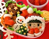 クリスマス キャラおかず＊サンタの手袋作り方6写真