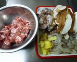 残り物で！魚介と豚肉の中華炒め作り方1写真
