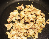 絶品！ごま油と生姜香る和風焼うどん♪作り方3写真