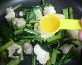 鶏肉と小松菜のあっさり炒め作り方4写真