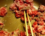 メインになる☆玉ネギと牛肉のご馳走サラダ作り方1写真