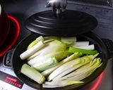 ストウブでチコリと白ネギのグラタン作り方1写真