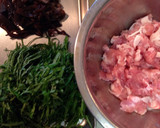 我が家自慢！干しきのこと豚肉の梅しそ炒め作り方2写真