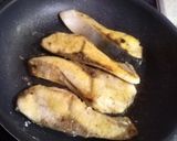 フライパン一つで♪トマトソースチーズブリ作り方1写真