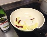 ベビーリーフ☆塩麹ペペロンチーノ作り方2写真