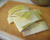 エコ!生姜香る大根皮の食感ツナ炒め作り方1写真