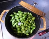 ストウブで黒豆の枝豆作り方2写真