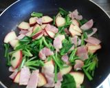 ほうれん草&林檎&ベーコンのバター醤油✿作り方6写真