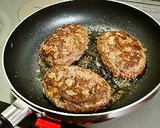 2種のソースで✿煮込みハンバーグ作り方4写真