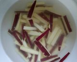 さつまいもと鶏肉のピーナツバター炒め作り方1写真