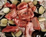 ”糀塩”で味付けた、柔スペアリブと秋ナス作り方3写真