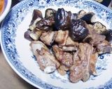 ”糀塩”で味付けた、柔スペアリブと秋ナス作り方5写真