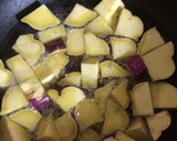 さつまいもと鶏肉のうまうま炒め♪作り方2写真