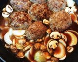 熟成が決め手☆コクが違う煮込みハンバーグ作り方7写真