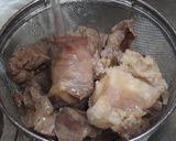 牛すじとじゃがいものじっくり煮込み作り方4写真