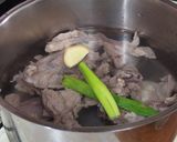牛すじとじゃがいものじっくり煮込み作り方5写真
