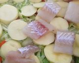 タラとジャガイモと野菜のトマト蒸し焼き作り方7写真