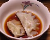 ツナで作った餃子で♪ 水餃子鍋作り方5写真