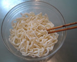 ササッとバターしょうゆの焼きうどん作り方2写真