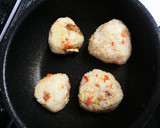 炊き込みご飯を簡単リメイク！焼おにぎり作り方1写真