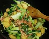 青梗菜とパイン缶の中華炒め作り方5写真