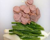 バジルソーセージのソース焼きそば作り方1写真