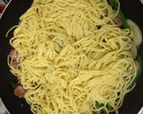 バジルソーセージのソース焼きそば作り方4写真