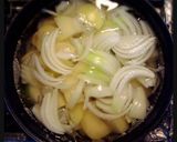 簡単に2品*手羽元の照り焼きと野菜スープ作り方1写真