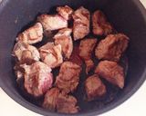 贅沢な味わい♪お肉とろとろビーフシチュー作り方2写真