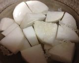 大根と豚バラ肉の炒め煮作り方1写真