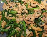 簡単☆豚コマ肉とレンコンニラ炒め☆作り方5写真