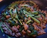 小松菜とひき肉のピリ辛炒め♪作り方5写真
