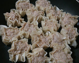 ☆お肉たっぷり激旨！餃子の皮で大粒焼売☆作り方4写真