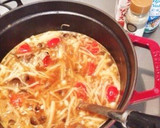 生姜で温まる♪キノコとトマトのスープ作り方6写真