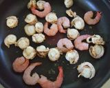 ムール貝と海鮮の旨味たっぷり！パエリア☆作り方6写真