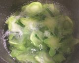 ブロッコリーの茎でなんちゃって搾菜作り方1写真