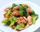 鶏肉とブロッコリーの塩にんにく煮作り方5写真